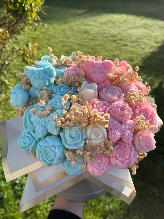 Baby shower wax melt bouquet