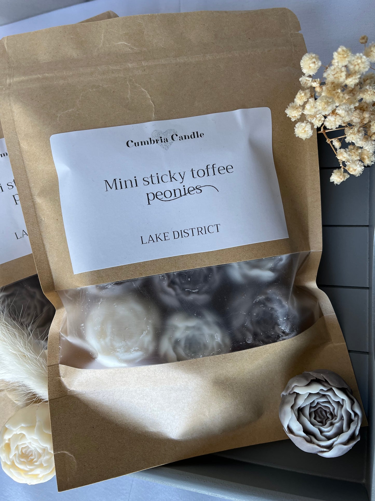 Mini sticky toffee peonies wax melts